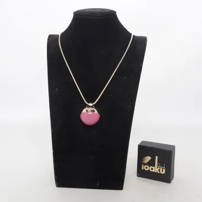 Collier (Rose, Or) de Ioaku Métal inconnu