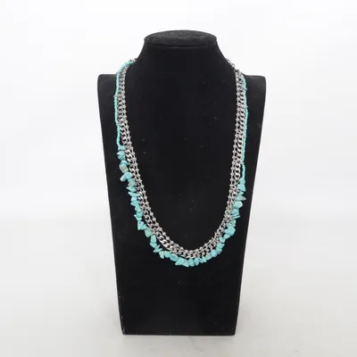 Halsband (Turkos, Silverfärgad) från Pippa Jean Okänd metall