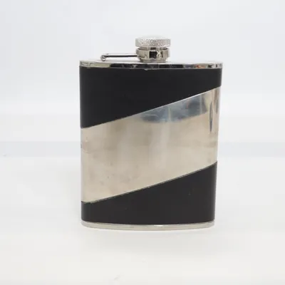 Plunta (Svart, Silverfärgad) från Dorre