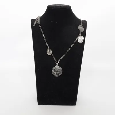 Halsband (Silverfärgad) från Jade & Jasper Okänd metall