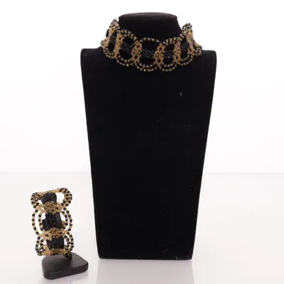 Jewelry set (Black, Gold) Unknown metal