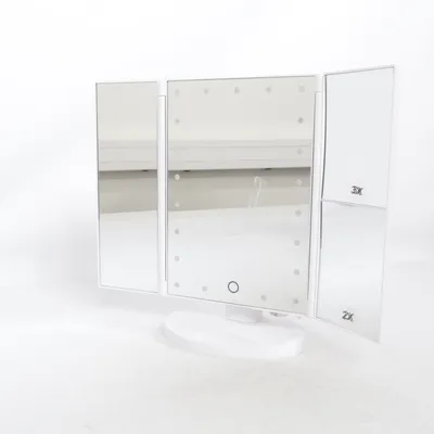 Makeup mirror from Navaris