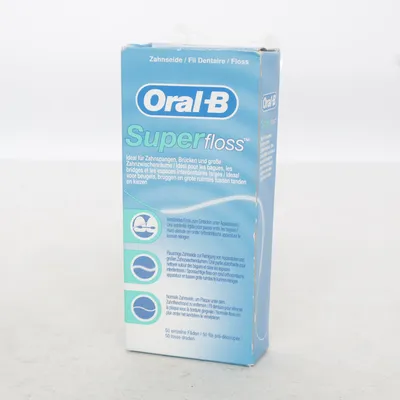 Hygieneartikel (Superfloss) von Oral-B