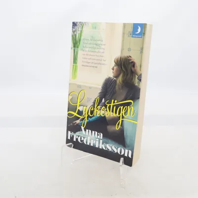 Bok från Månpocket