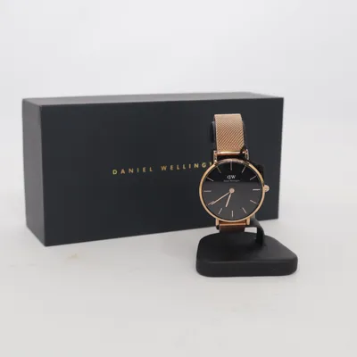 Armbandsur (Guldfärgad, Roséguldfärgad) från Daniel Wellington