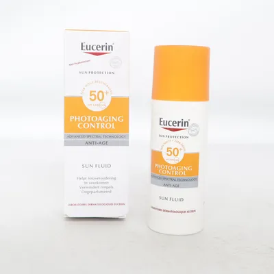 Solskyddsfaktor (Photoaging Control Sun Fluide) från Eucerin