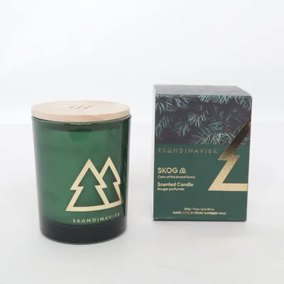 Scented candles (Green, Brown) from Skandinavisk