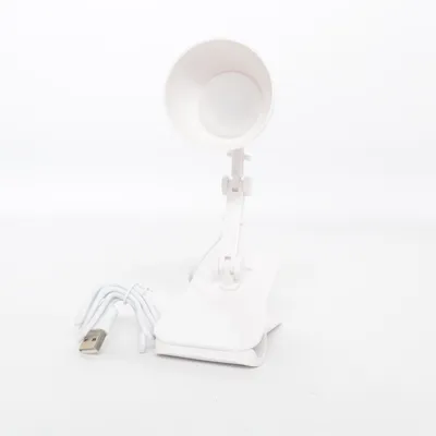 Skrivebordslampe (Hvid) fra Woolworth