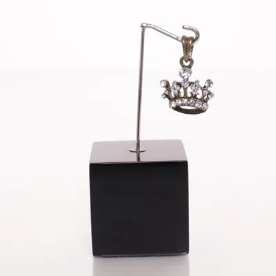 Hänge (Guldfärgad, Silverfärgad) Okänd metall