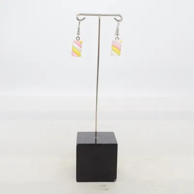 Oorbellen (Geel, Roze, Wit) Onbekend materiaal