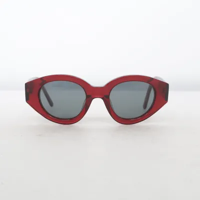 Lunettes de soleil (Rouge) de Stolen Girlfriend´s Club
