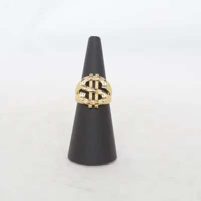 Ring (Guldfärgad) Okänd metall