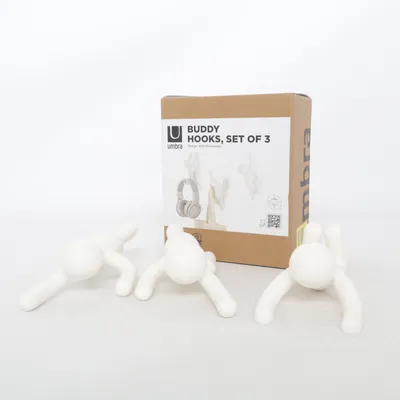 Clothes hanger (Buddy) from Umbra