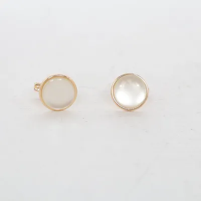 Cufflinks (Gold, White) Unknown metal