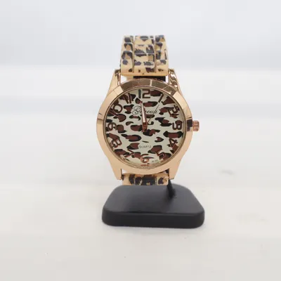 Armbandsur (Beige, Brun, Svart) från Geneva