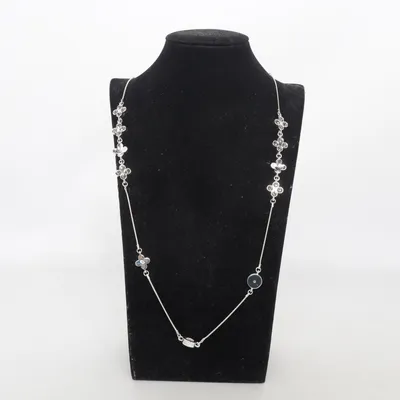 Collier (Argent) de Ioaku Métal inconnu