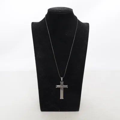 Collier (Noir, Argent) Métal inconnu