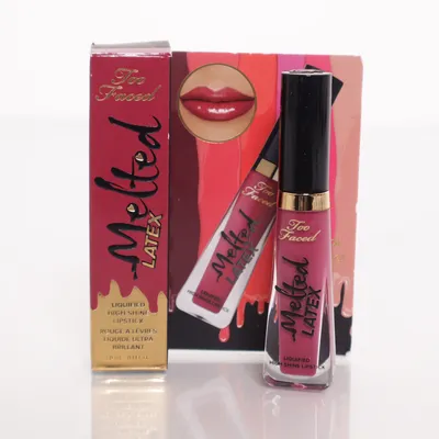 Läppglans (Röd) från Too Faced