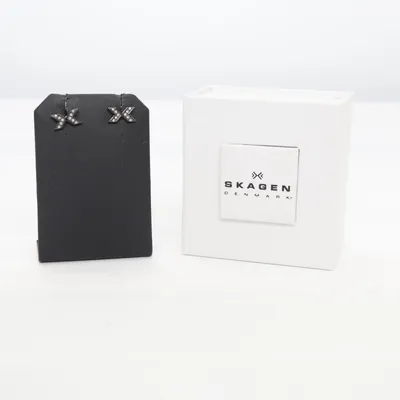Boucles d'oreilles (Noir) de Skagen Métal inconnu
