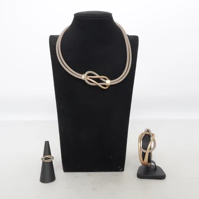 Sieradenset (Beige, Goud) van Dansk Smykkekunst Onbekend materiaal