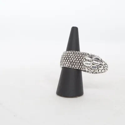Ring (Silverfärgad) Okänd metall
