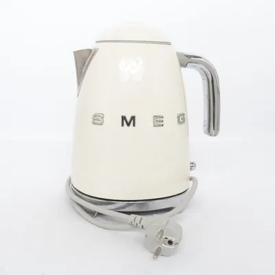 Vattenkokare (Klf03creu) från SMEG