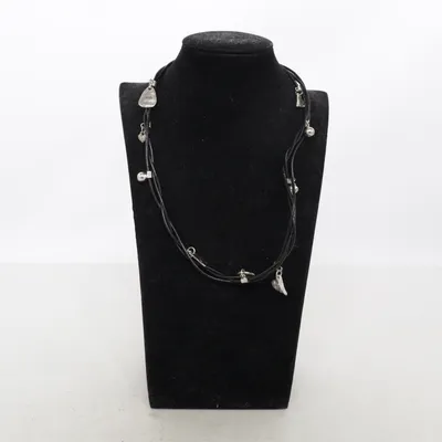 Halsband (Svart, Silverfärgad) från Diddi Okänd metall
