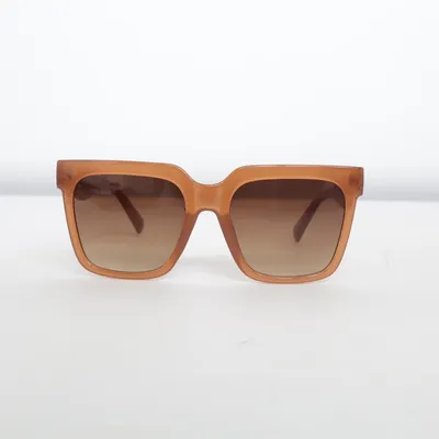 Solglasögon (GRANITE 212416-40 P5 PO7475) från Granite