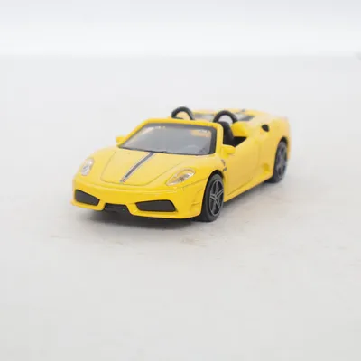 Legetøjsbil (Scuderia Spider 16M) fra Burago