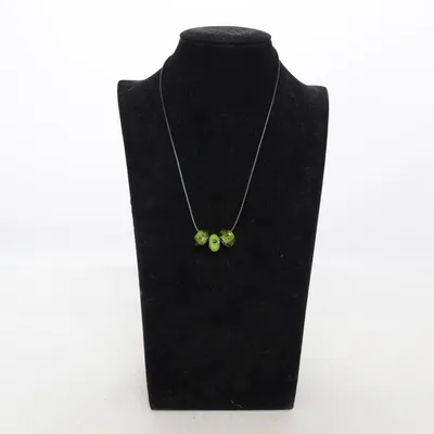 Necklace (Green, Black) Unknown metal, Glass