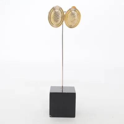 Clip on earrings (Gold) Unknown metal