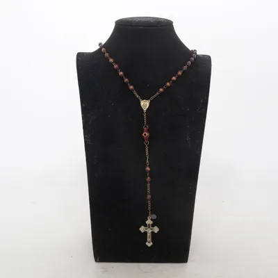Halsband (Brun, Silverfärgad) Okänd metall