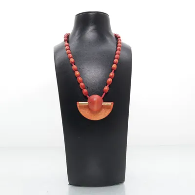 Halsband (Röd) från Aarikka Okänd metall
