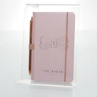 Notitieboek van Ted Baker