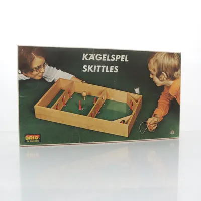 Buitenspellen (kägelspel skittles) van Brio