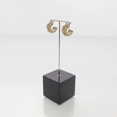 Oorbellen (Goud) Onbekend materiaal