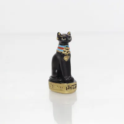Figurine (Black, Multicolored)