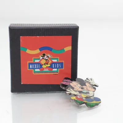 Pin (Mickey Mouse) från Disney Okänd metall