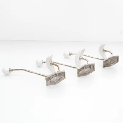 Clothes hanger (Gold, White)
