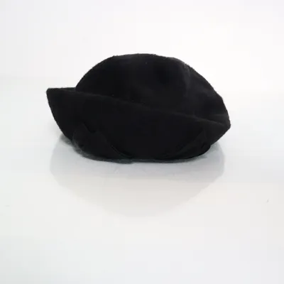 Pillboxhat (Sort) fra PUB