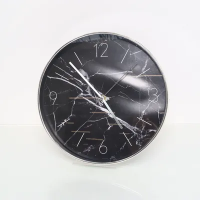 Väggklocka (Svart, Silverfärgad) från Quartz  