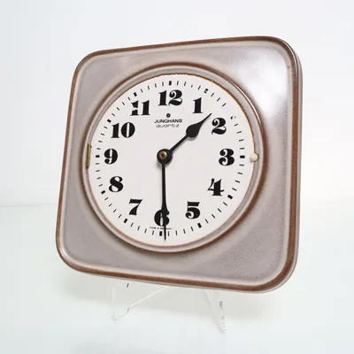 Väggklocka (Brun, Flerfärgad) från Junghans Quartz