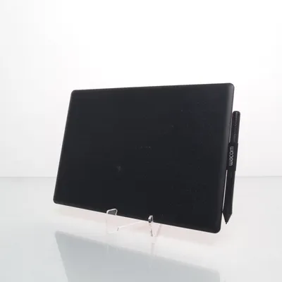 Drawing tablet (HV4CTL672) from Wacom