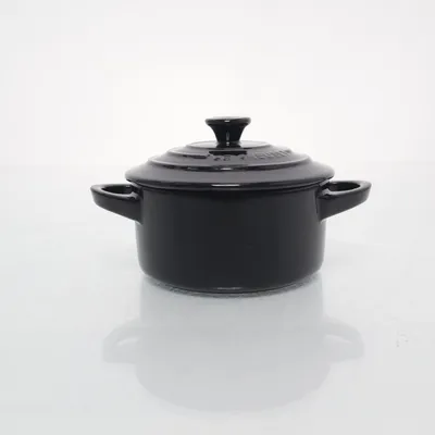 Corningware (Black, Beige) from Le Creuset