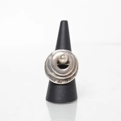 Ring (Silverfärgad) från UNOde50 Okänd metall
