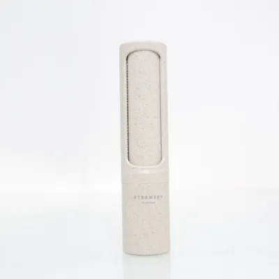 Clothes brush (Off-white) from Steamery