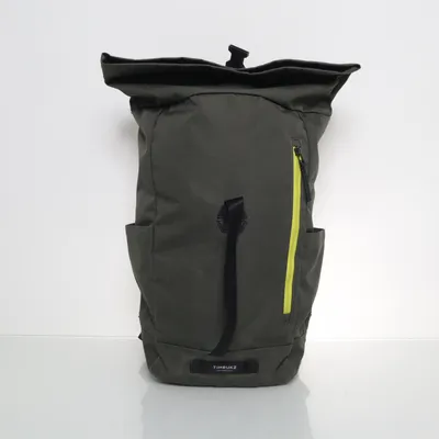 Hiking backpack (Green) from Timbuk2