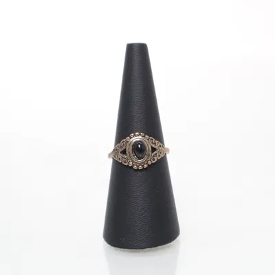 Ring (Guldfärgad) Okänd metall
