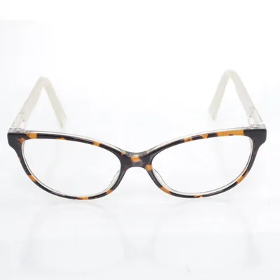 Bril (Bara ta med till optikern så köper man nya glas i din styrka för ca 900kr , väldigt lätt och smidigt. REKOMENDERAS ) van Tommy Hilfiger