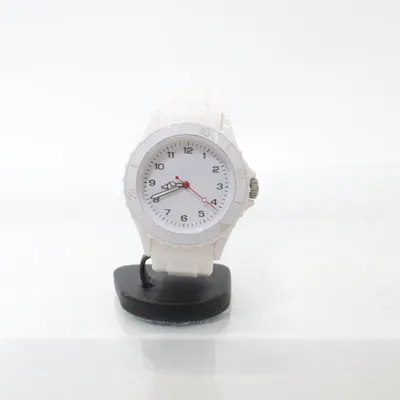 Wristwatch (White)